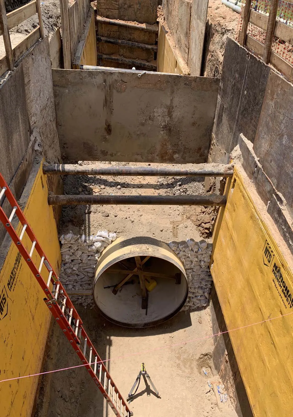 108" Water Line along City Easements from Willis Street to Imperial Valley Drive - City of Houston, TX, photo 2